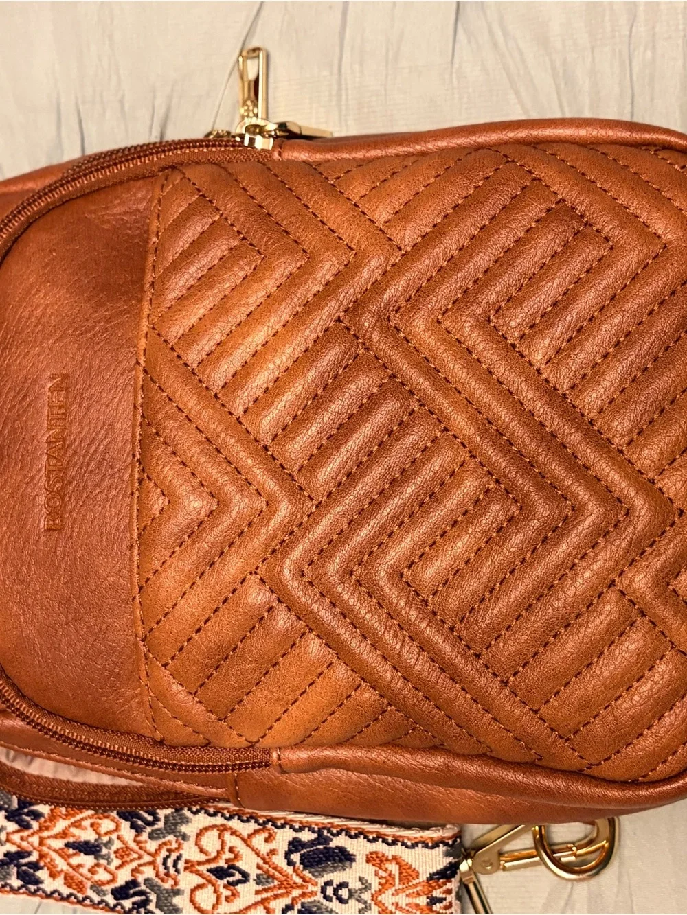 Quilted Tan Crossbody Bag and Wallet Set with Patterned Strap - Unknown Brand